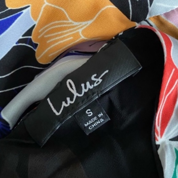 NWT LuLu's Black Tropical Floral Vacation Tie Sleeves A Line Maxi Dress Womens S - Picture 8 of 8